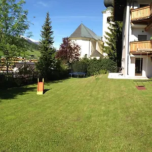 haus-willibald.saalbachhinterglemmhotels.com/